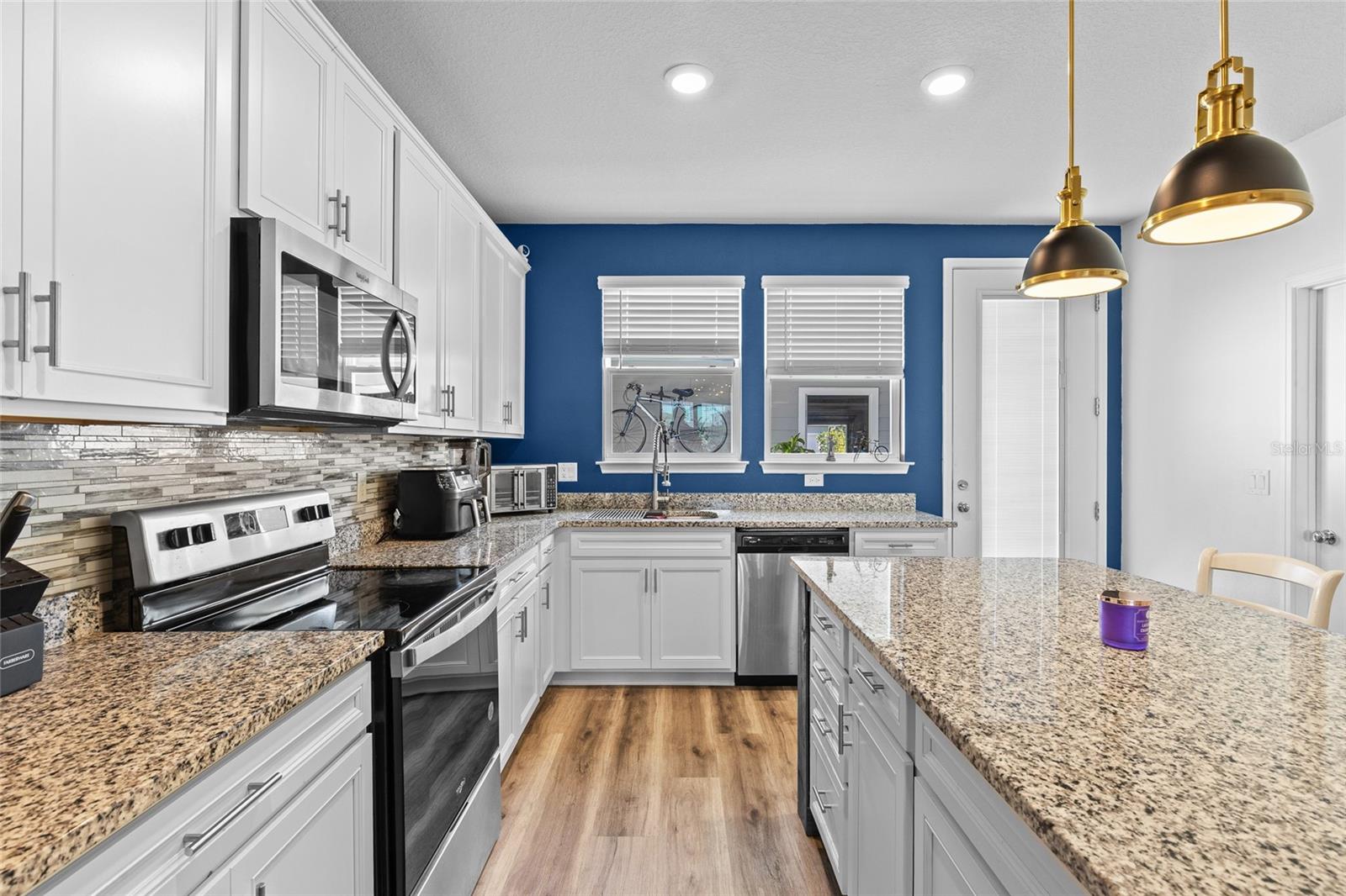 ISLES/LK NONA PH 3B - Residential