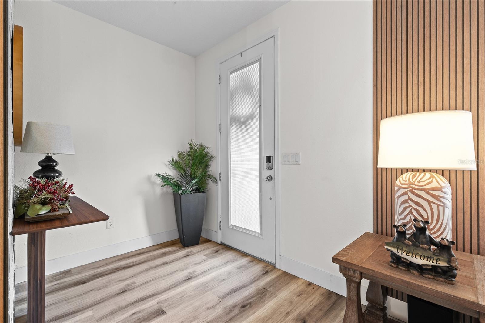 ISLES/LK NONA PH 3B - Residential