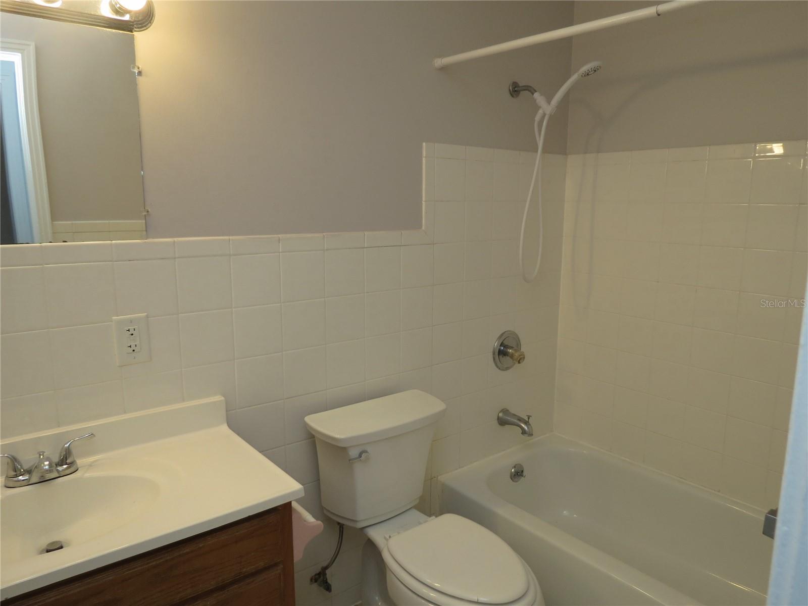 ROCKEFELLER HEIGHTS ORMOND BEACH - Residential Lease