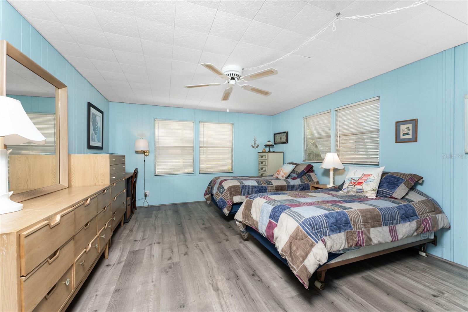 ALAMEDA ISLES - Residential