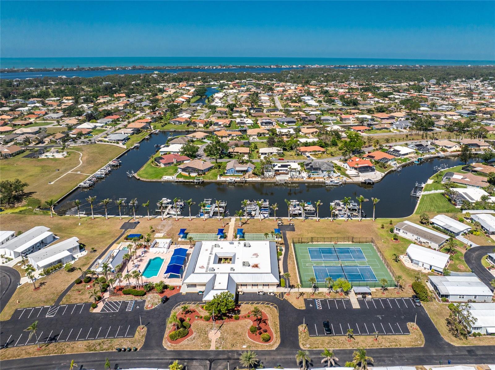 ALAMEDA ISLES - Residential