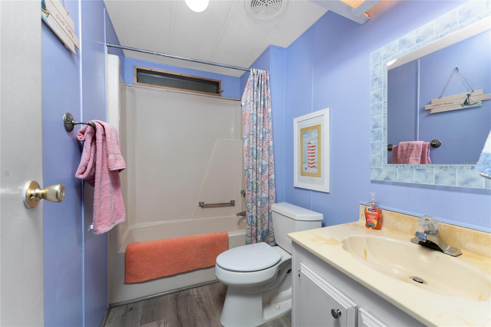ALAMEDA ISLES - Residential