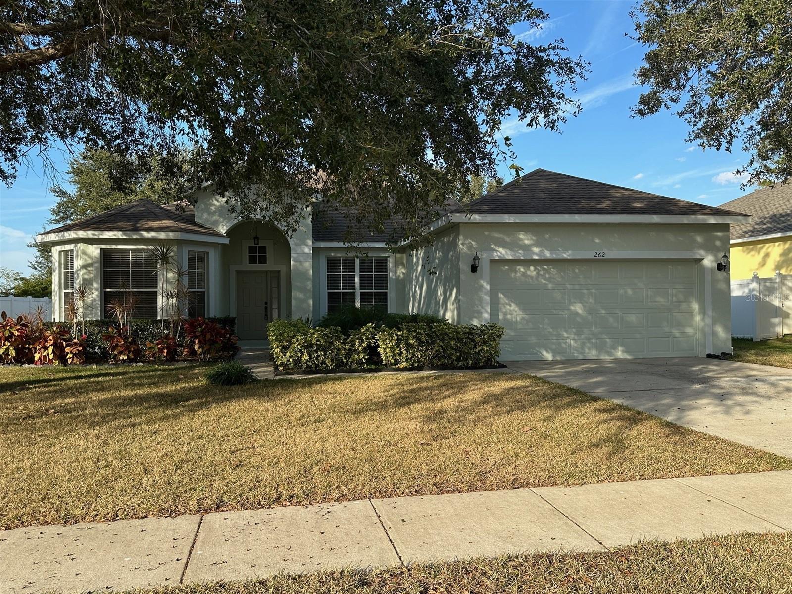 FORESTBROOKE PH 03 A-E - Residential Lease