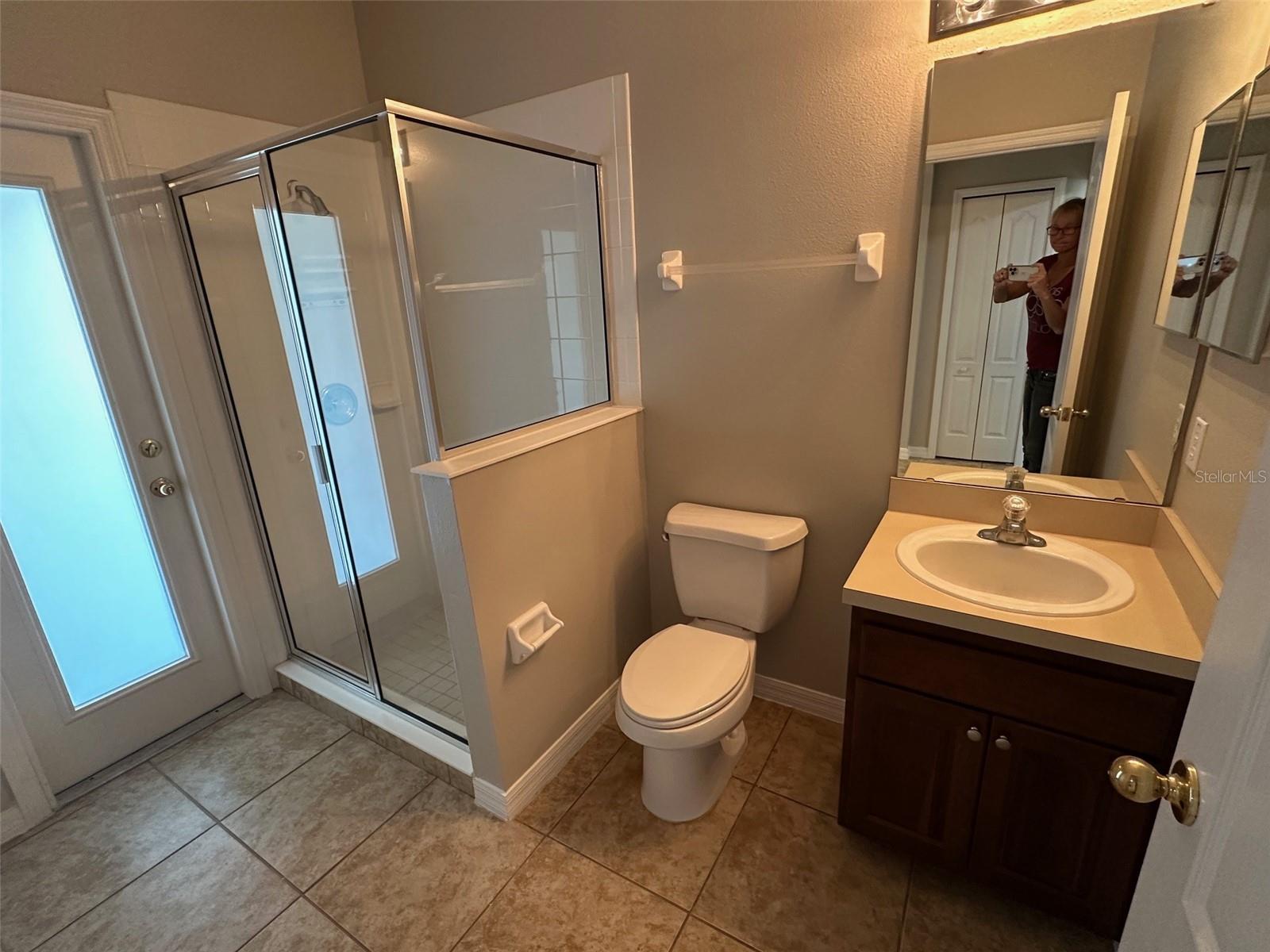 FORESTBROOKE PH 03 A-E - Residential Lease