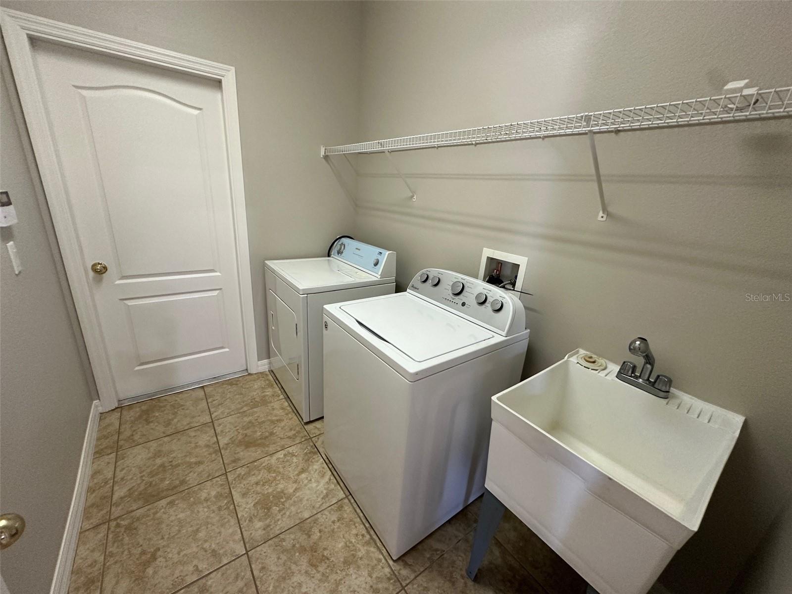 FORESTBROOKE PH 03 A-E - Residential Lease