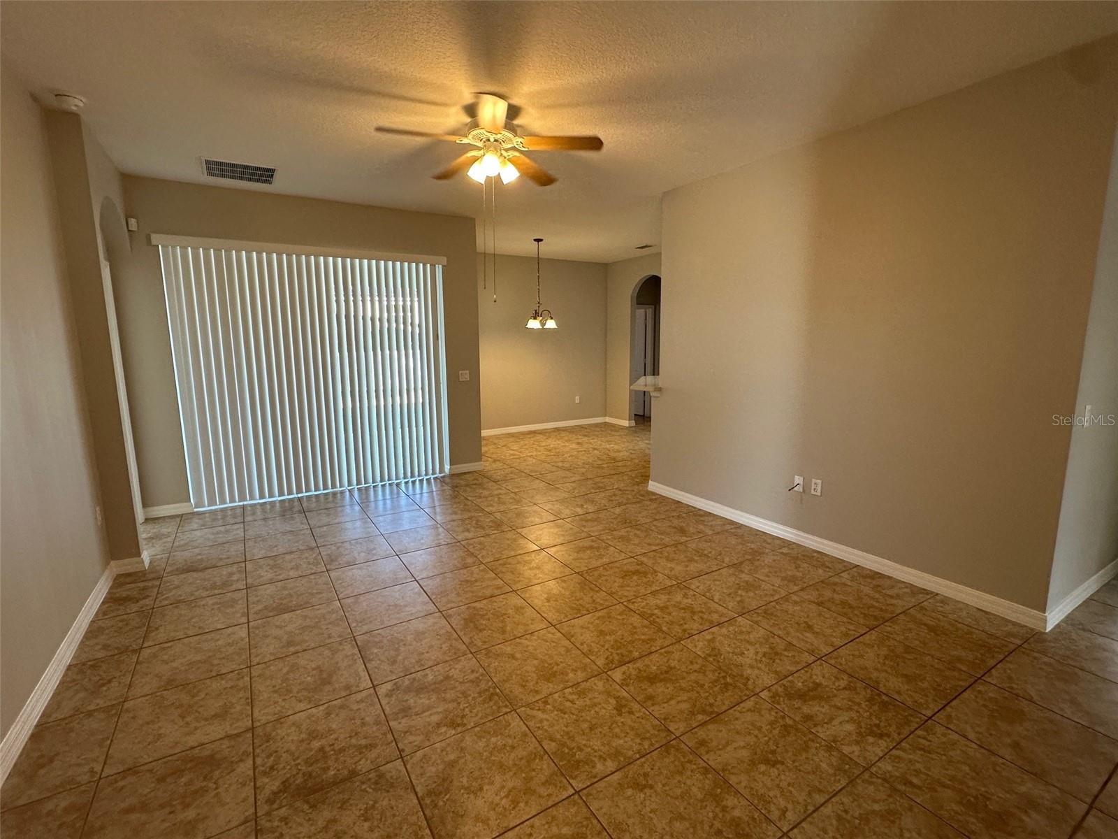 FORESTBROOKE PH 03 A-E - Residential Lease