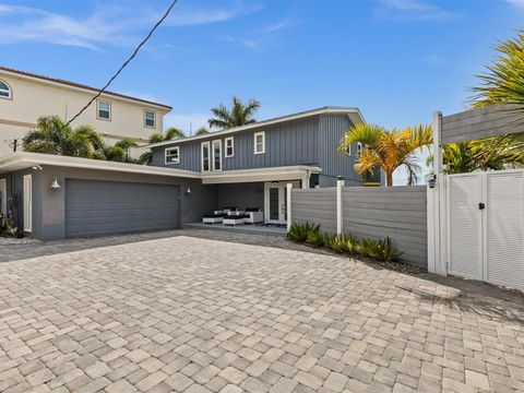 A home in PALM HARBOR