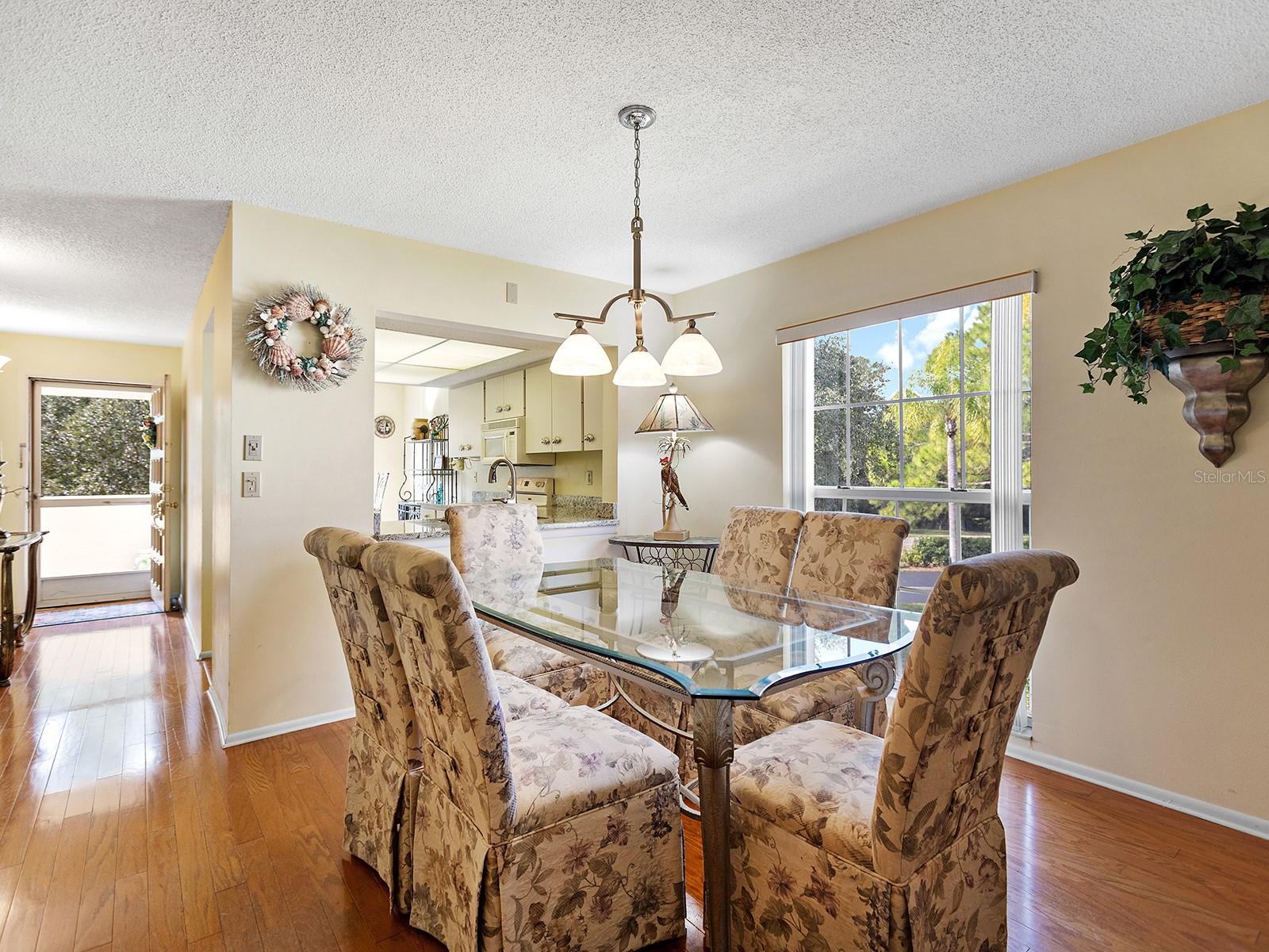 WOODLAND GROVE - Residential