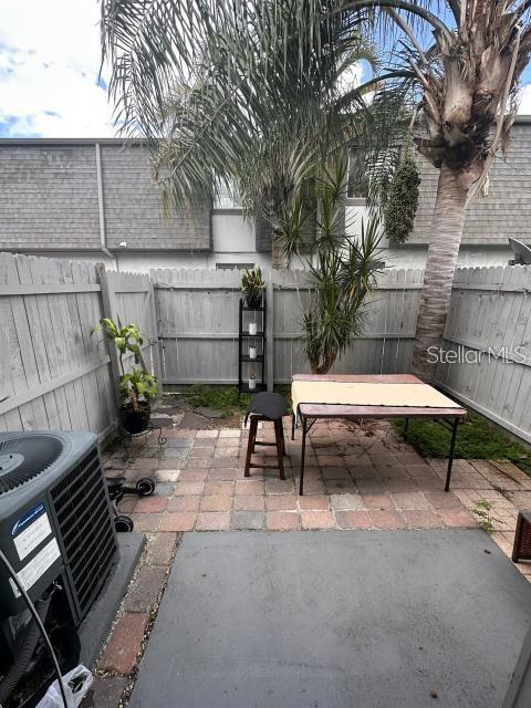 METRO/MICHIGAN PARK CONDO - Residential Lease