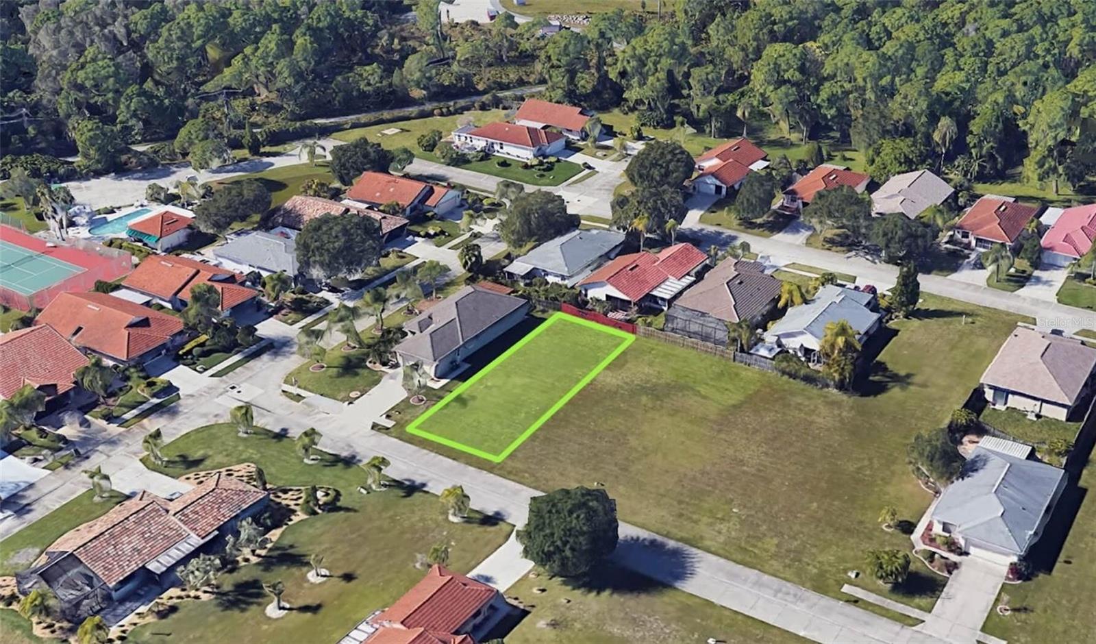 TREE TOPS AT RANGER POINT - Land