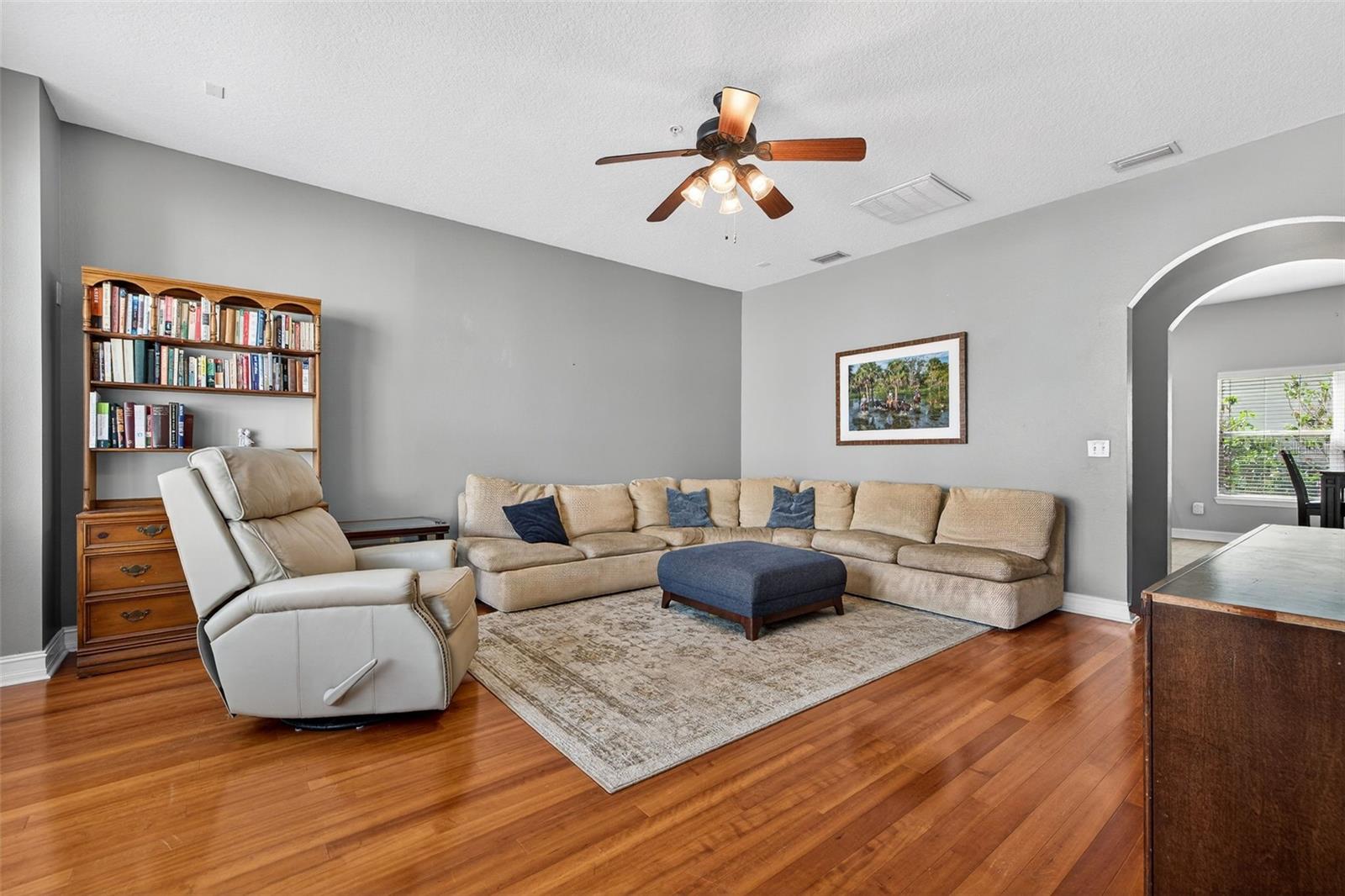 VILLAS OF TOSCANA TWNHMS - Residential