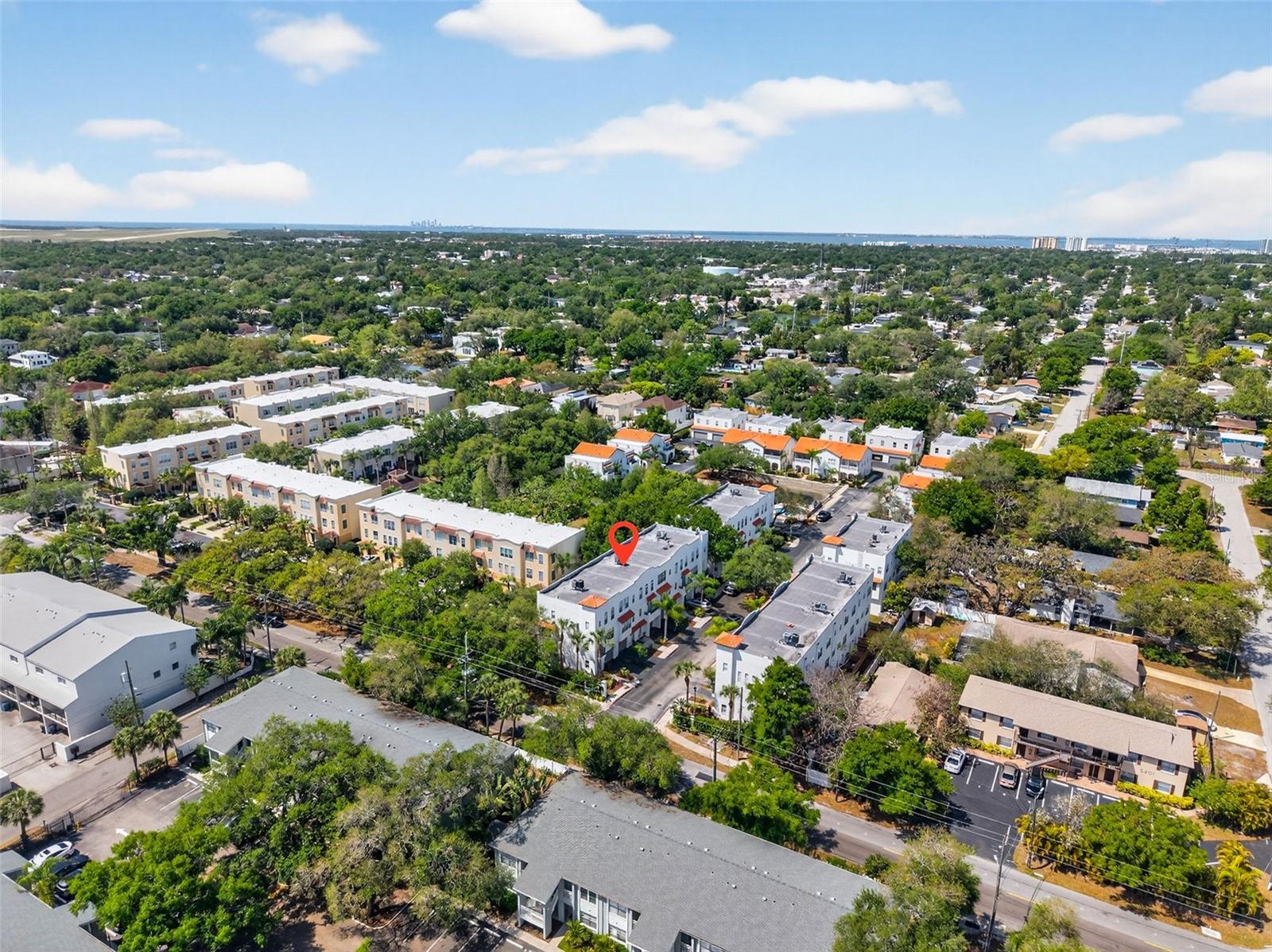 VILLAS OF TOSCANA TWNHMS - Residential