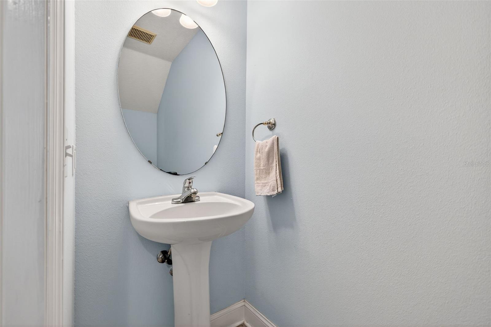 VILLAS OF TOSCANA TWNHMS - Residential