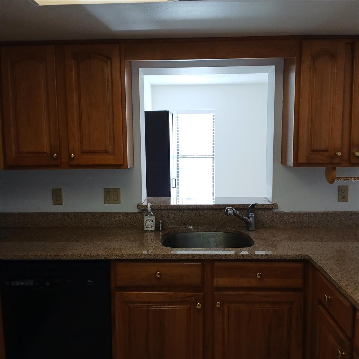 CRYSTAL OAKS - Residential