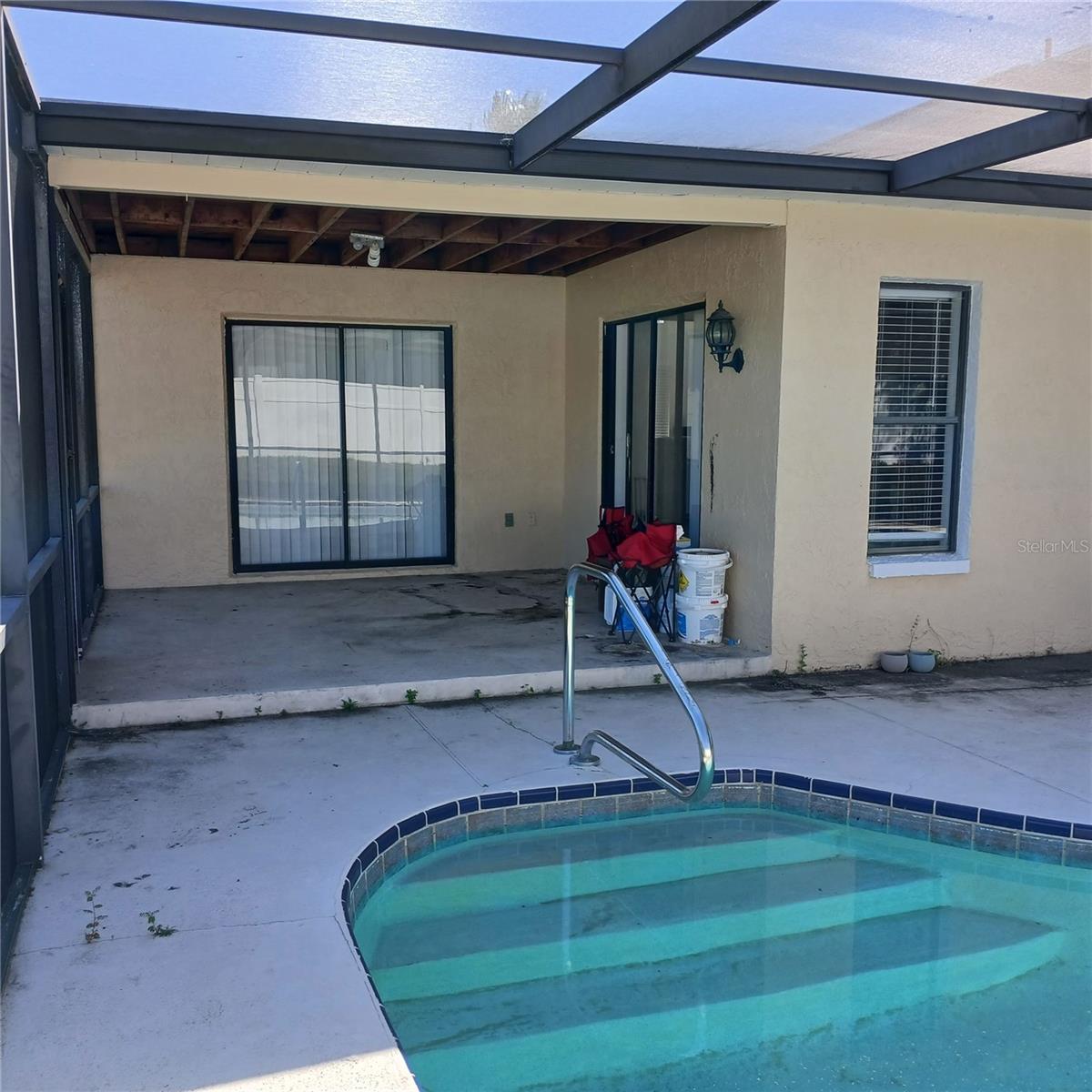 CRYSTAL OAKS - Residential