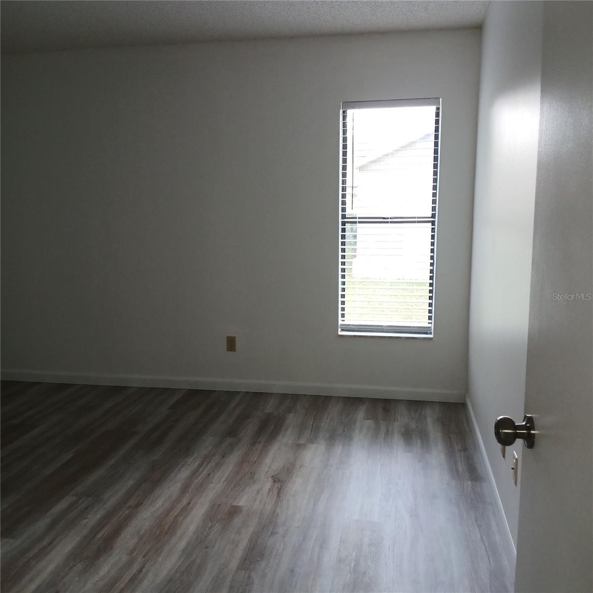 CRYSTAL OAKS - Residential