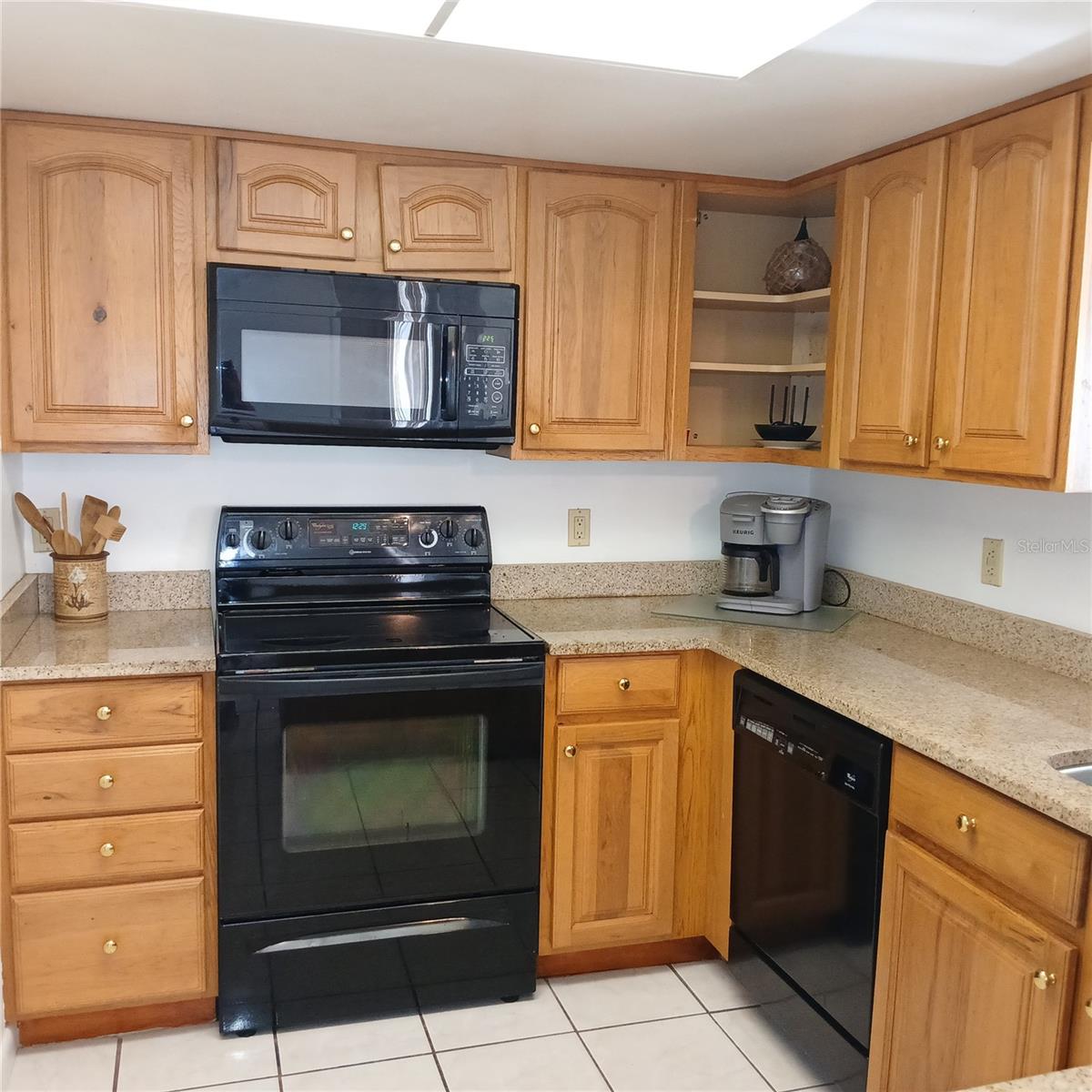 CRYSTAL OAKS - Residential