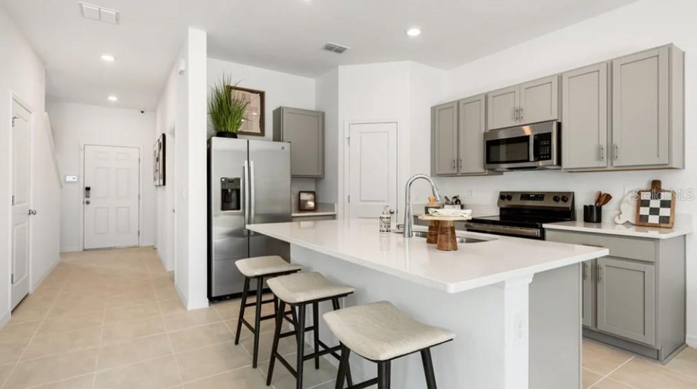 THE TOWNS AT FIRETHORN - Residential