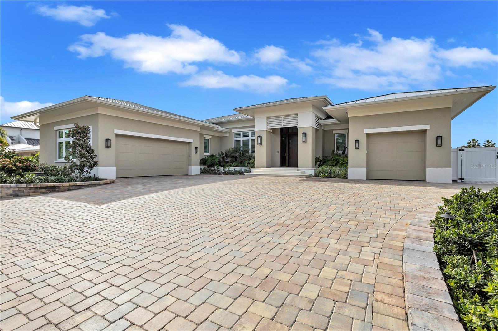 5078 SANDY BEACH AVENUE