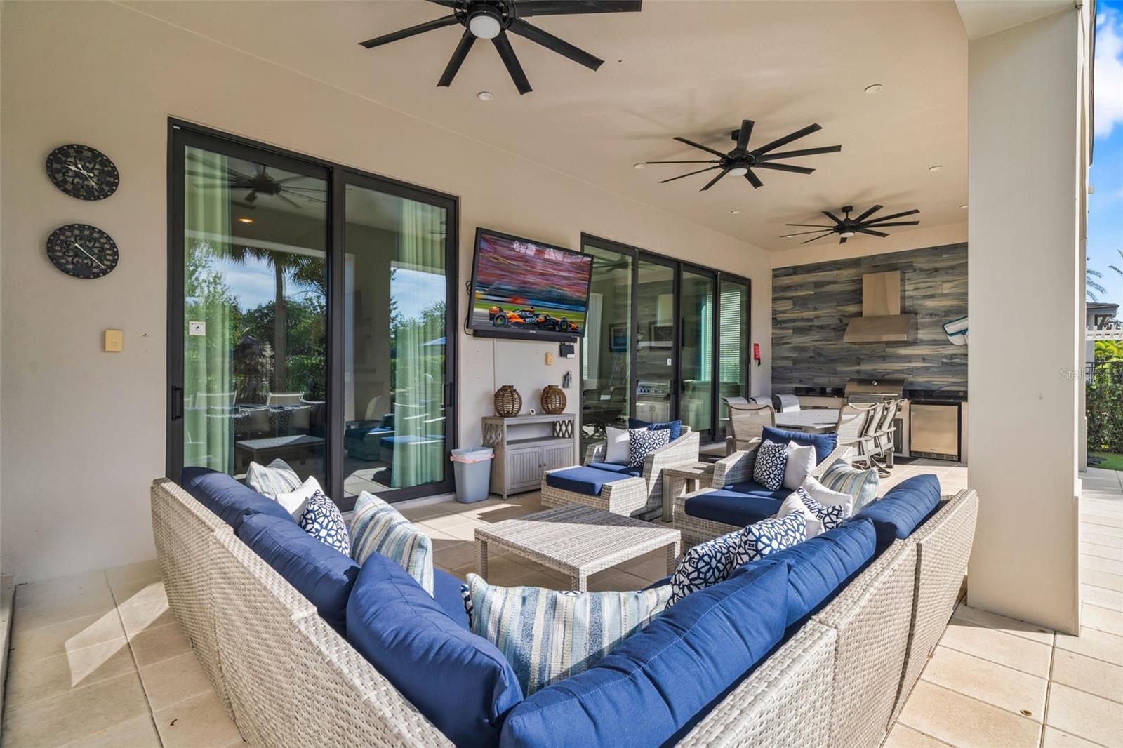 REUNION WEST FAIRWAYS 17 & 18 REP - Residential