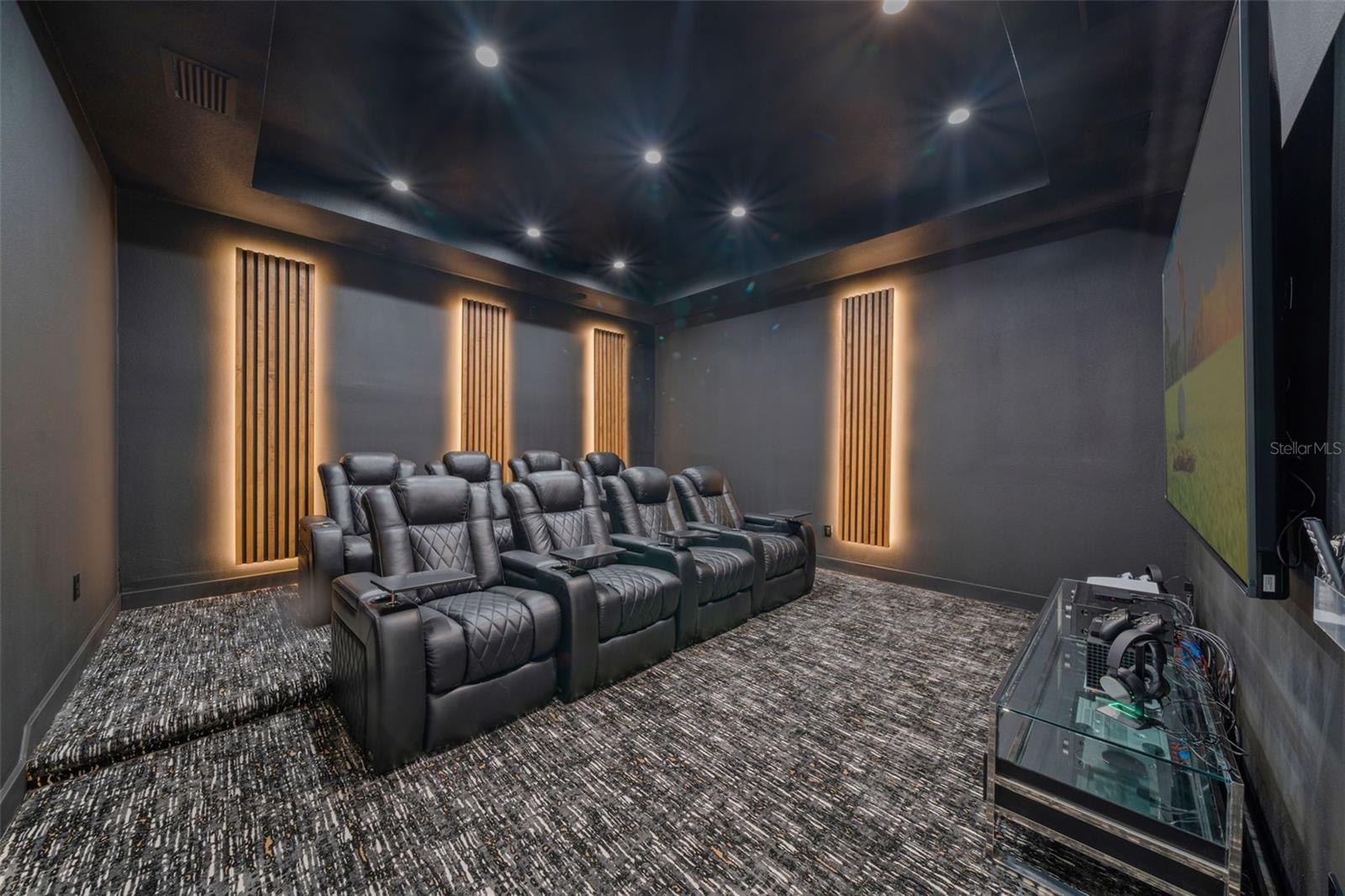 REUNION WEST FAIRWAYS 17 & 18 REP - Residential