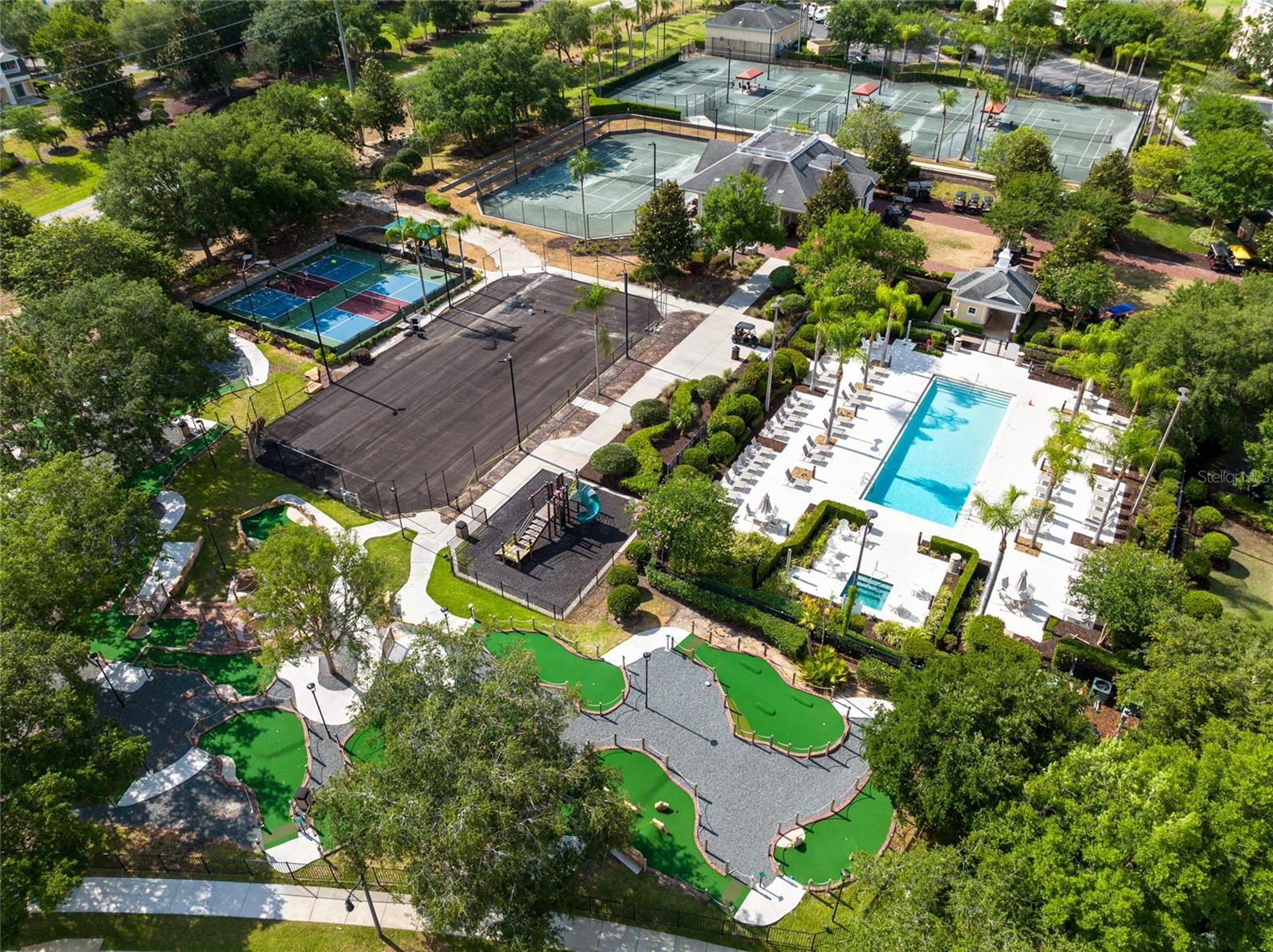 REUNION WEST FAIRWAYS 17 & 18 REP - Residential