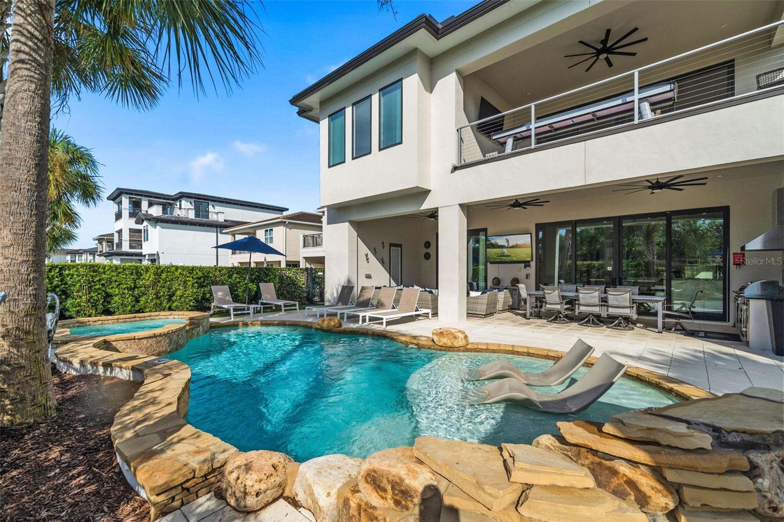 REUNION WEST FAIRWAYS 17 & 18 REP - Residential