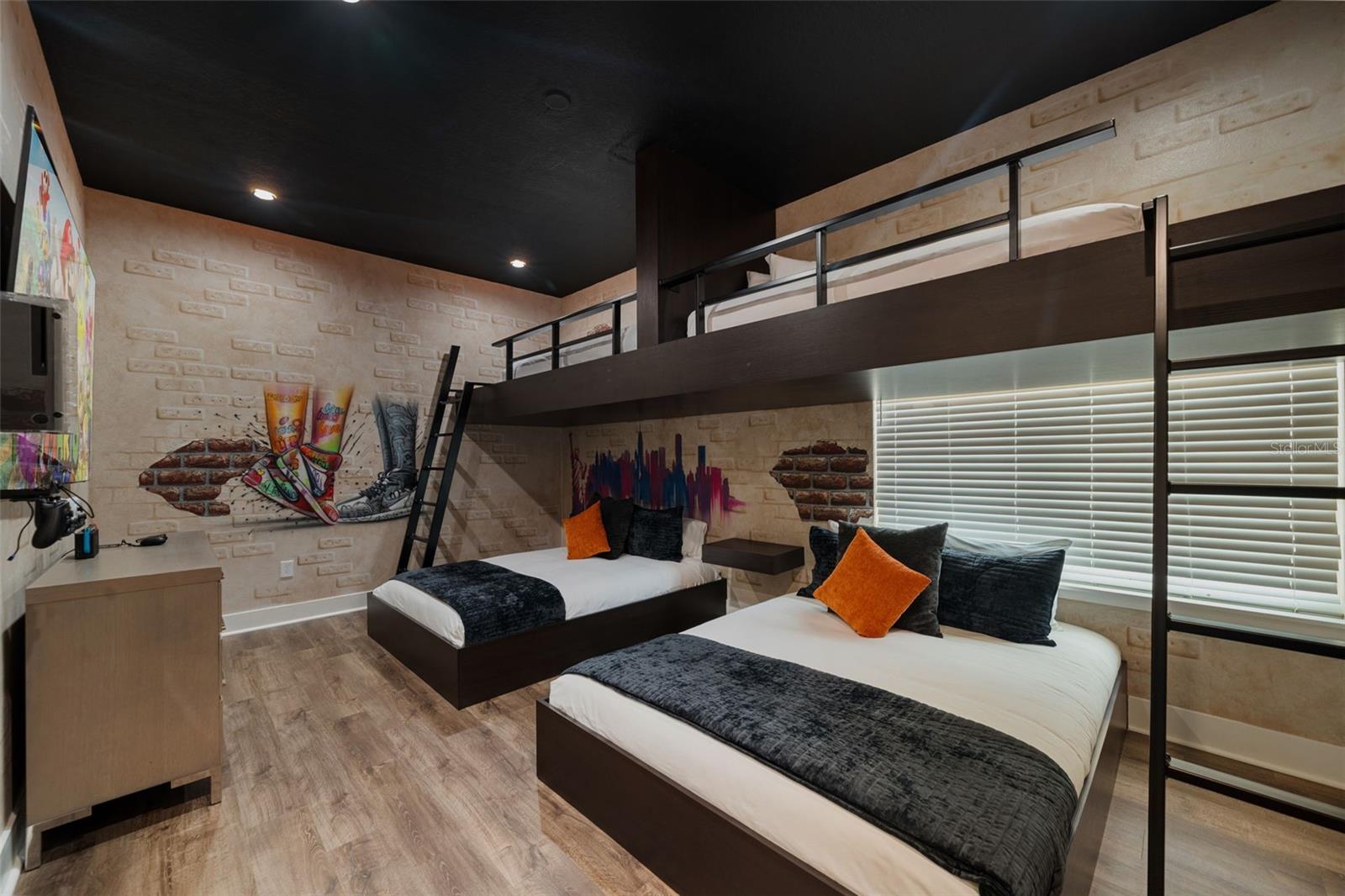 REUNION WEST FAIRWAYS 17 & 18 REP - Residential