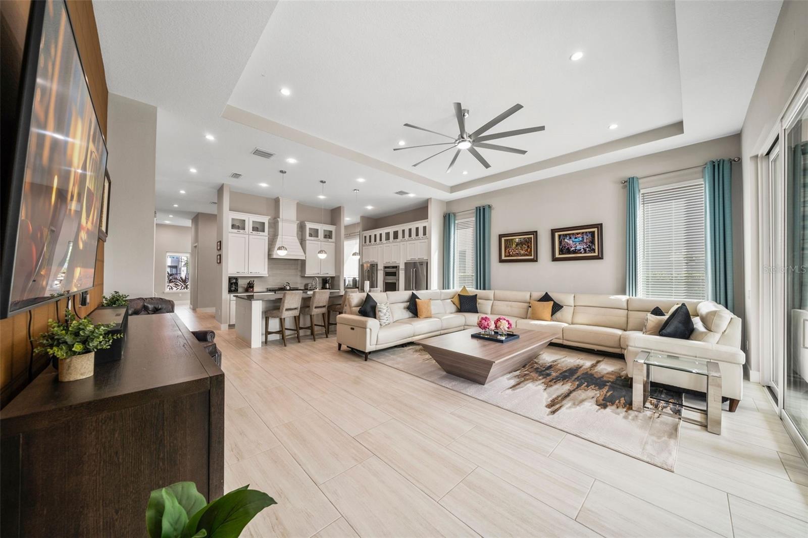 REUNION WEST FAIRWAYS 17 & 18 REP - Residential