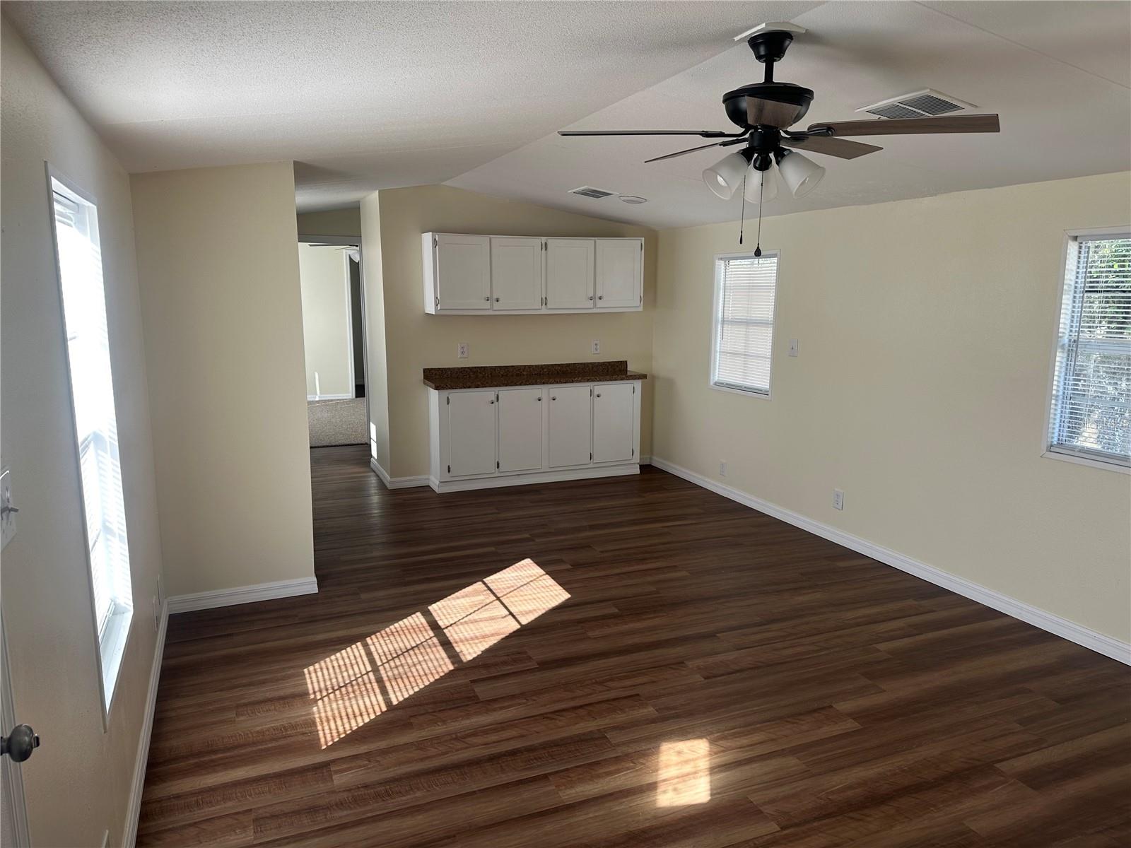 KOSSUTHVILLE TOWNSITE SUB - Residential