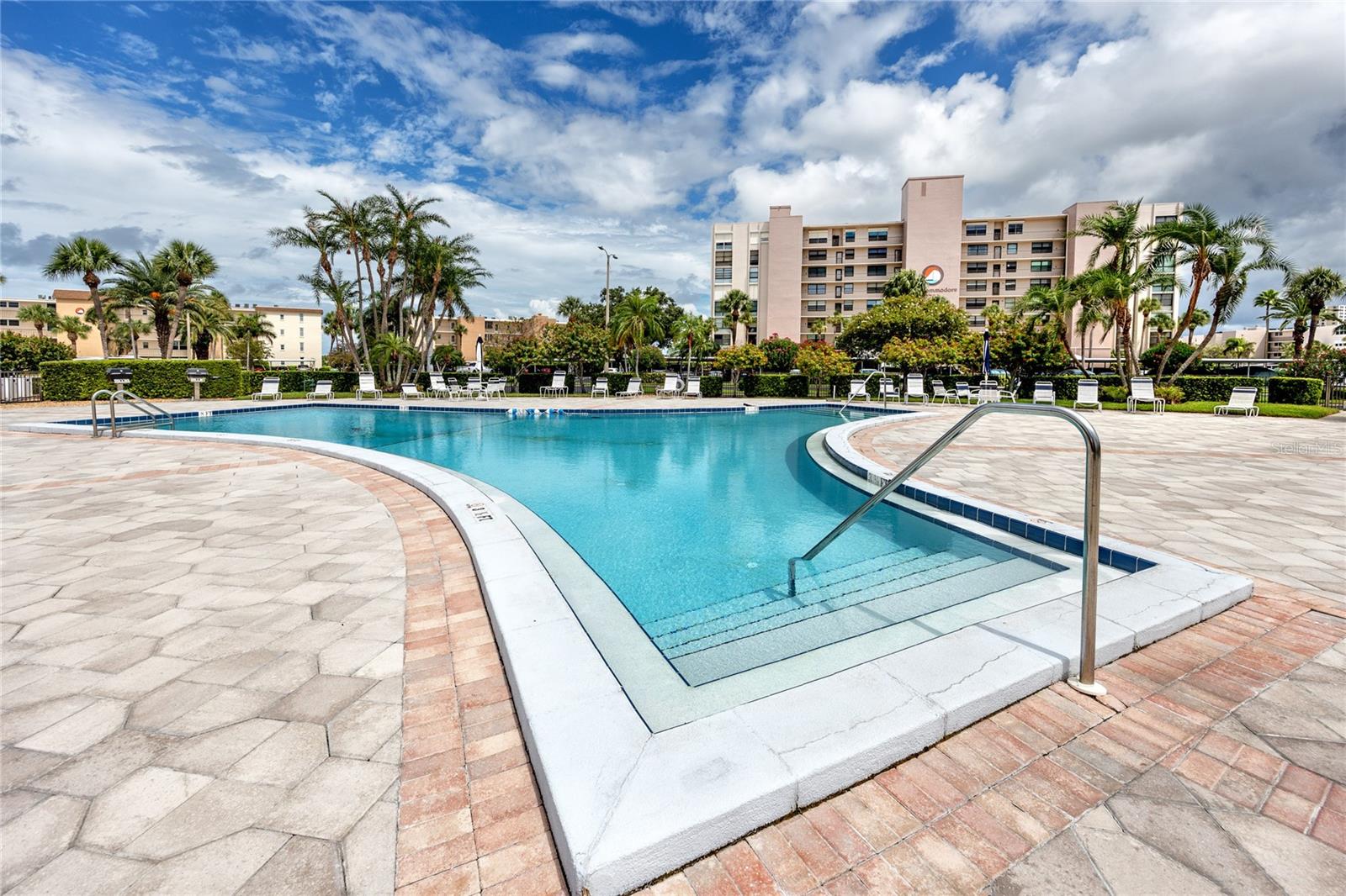 BAY ISLAND GROUP 15 - Residential