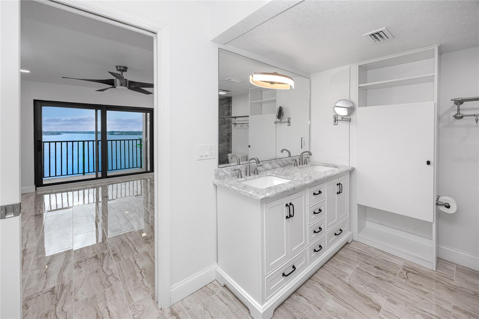 BAY ISLAND GROUP 15 - Residential