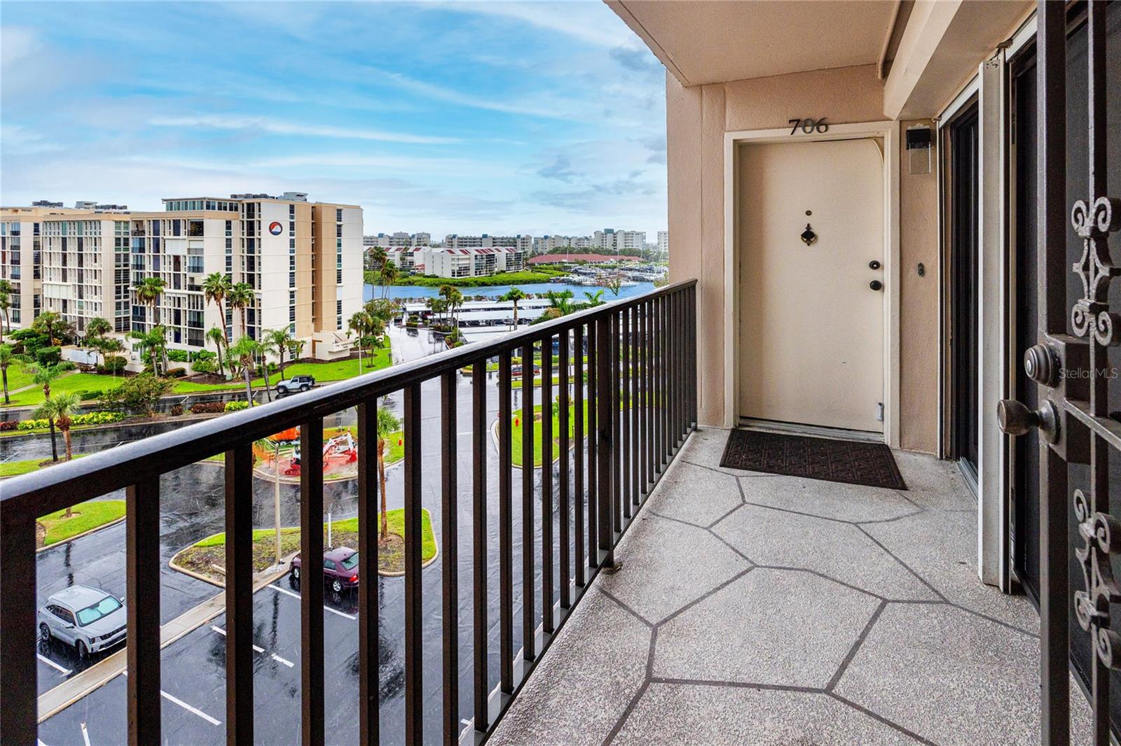 7300 SUN ISLAND DRIVE S 706