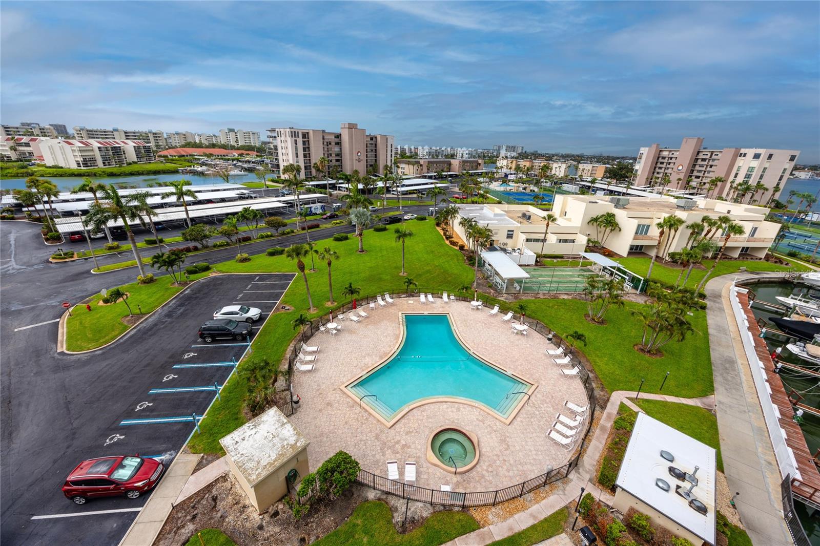 BAY ISLAND GROUP 15 - Residential