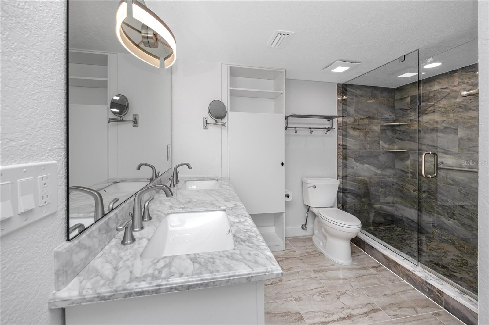 BAY ISLAND GROUP 15 - Residential