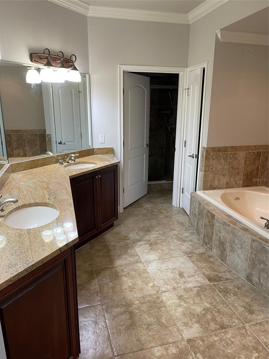 Tuscany Square I - Residential