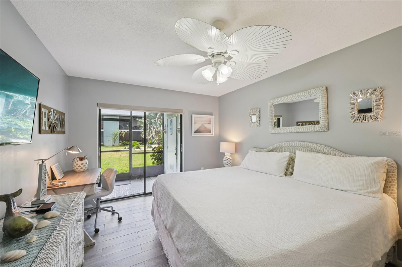 1730 MANASOTA BEACH ROAD 115