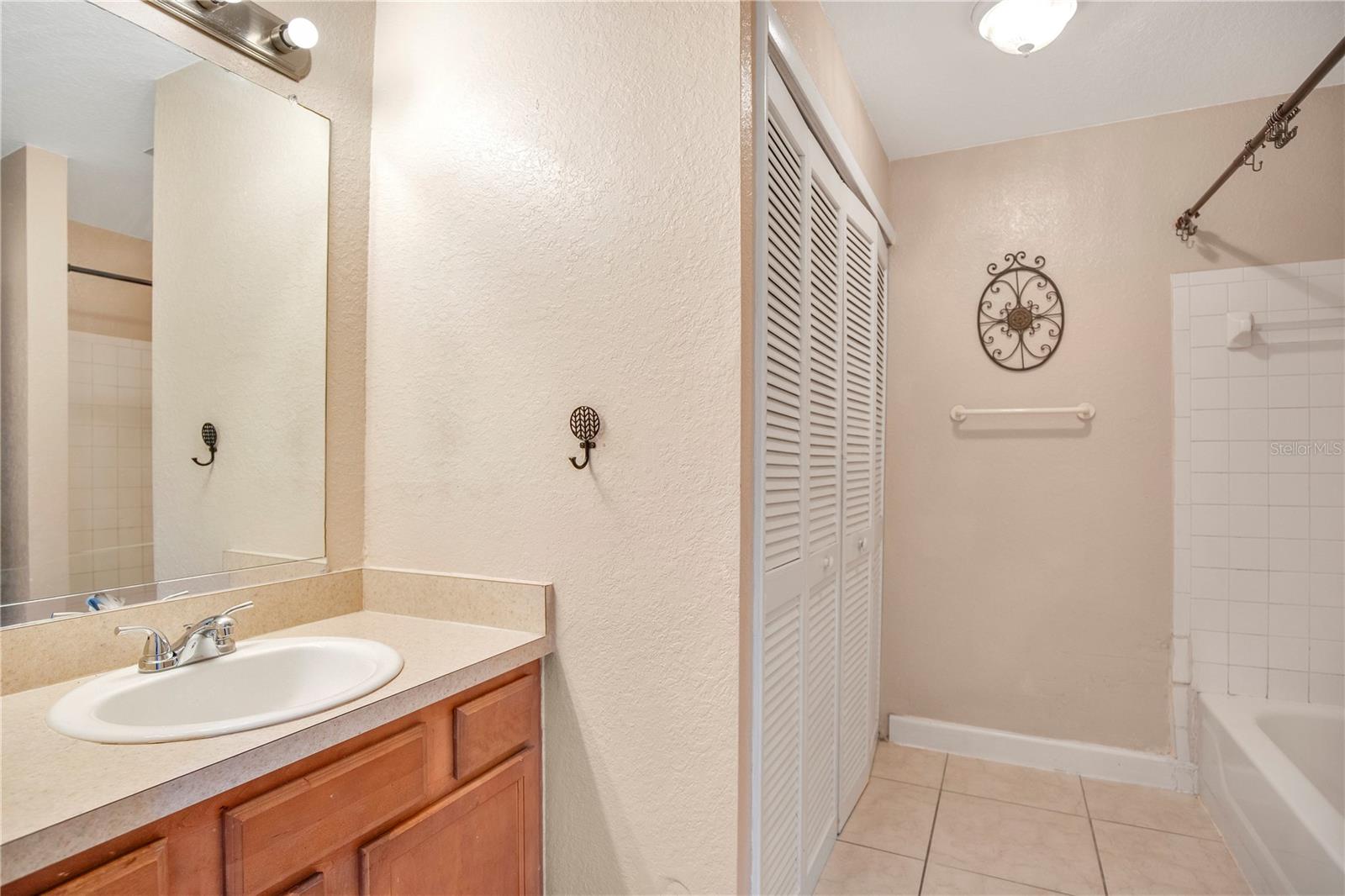 SANCTUARY AT BAY HILL CONDO - Residential