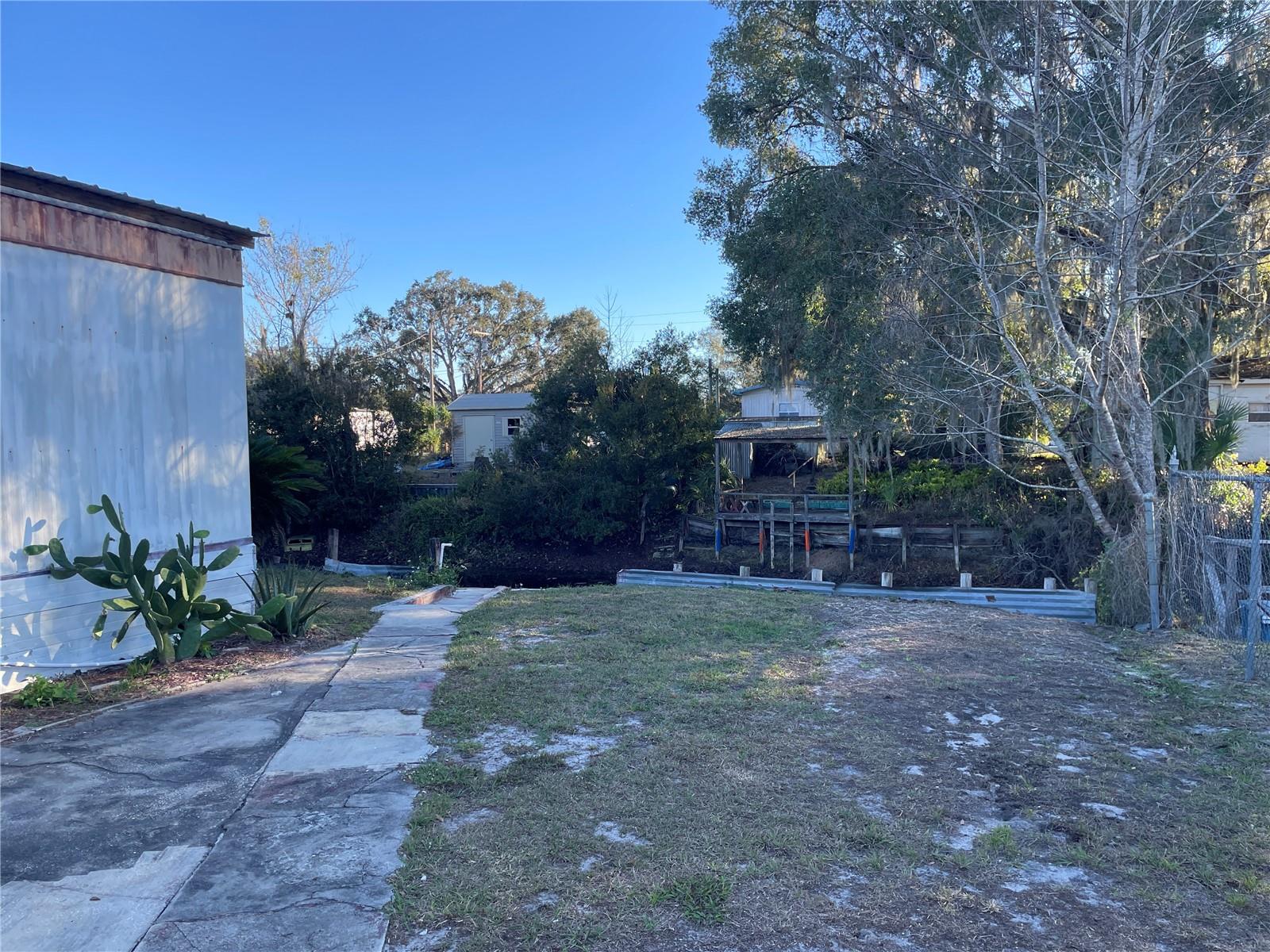 EAST COVE - Residential