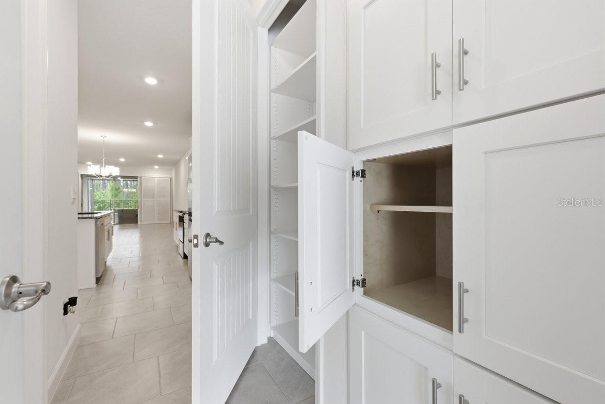 PALMS/SERENOA PH 4 - Residential