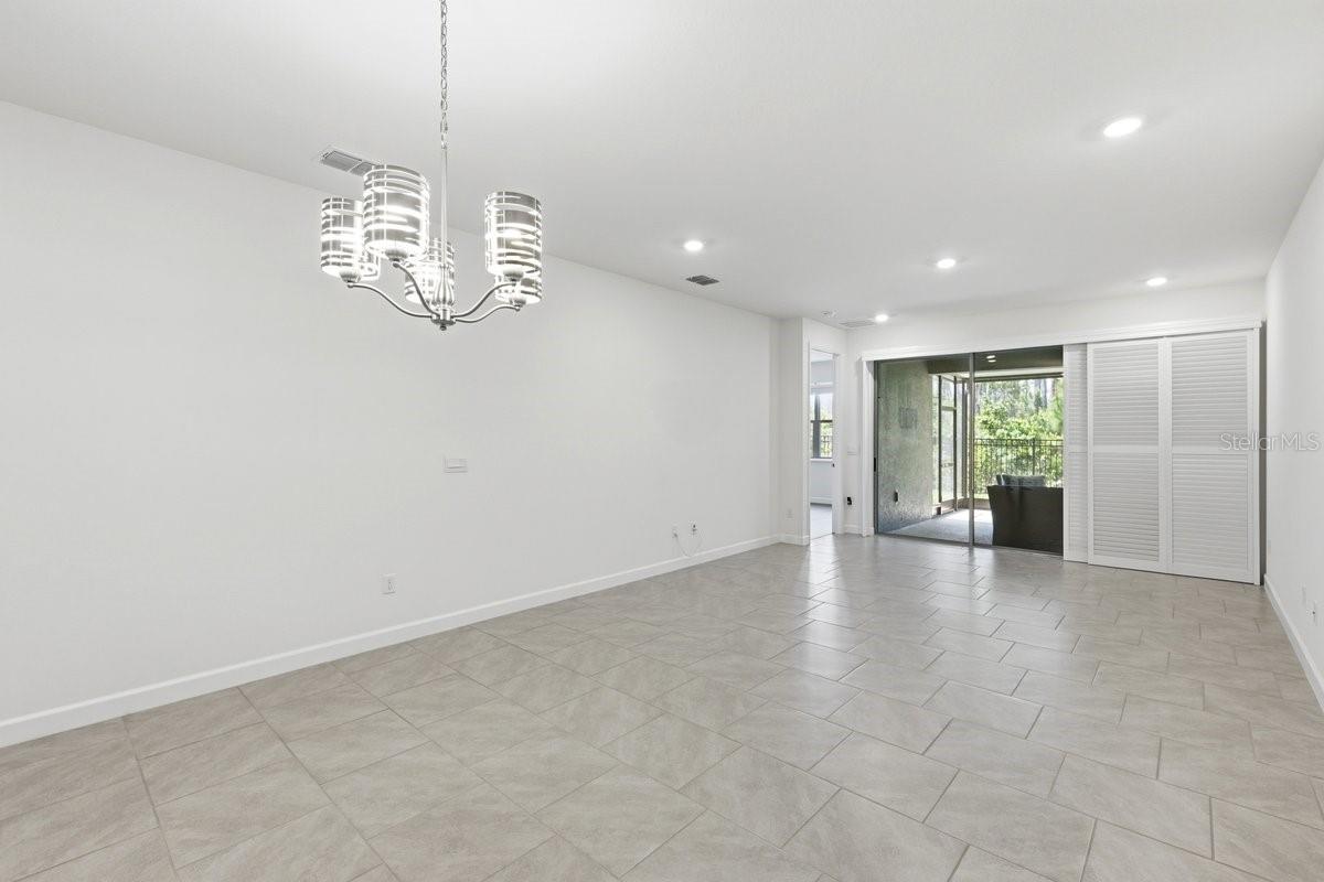 PALMS/SERENOA PH 4 - Residential