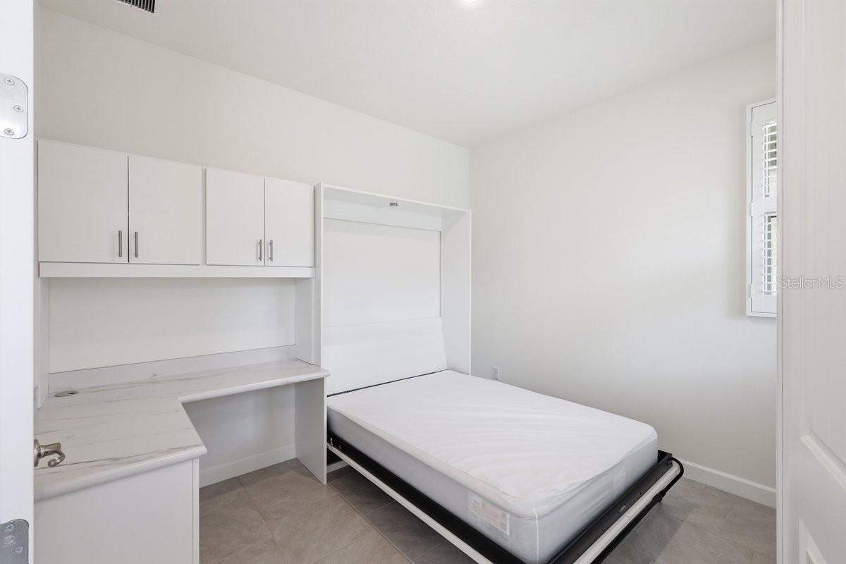 PALMS/SERENOA PH 4 - Residential