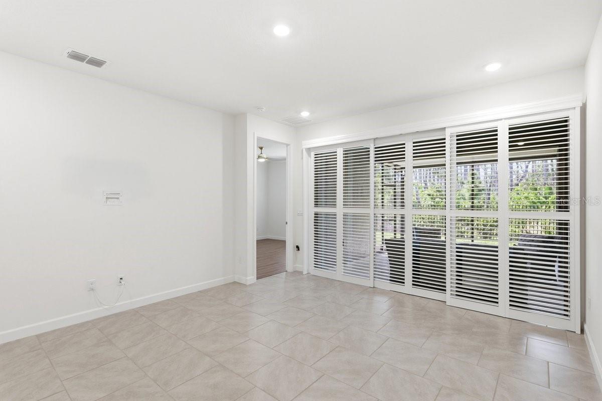 PALMS/SERENOA PH 4 - Residential