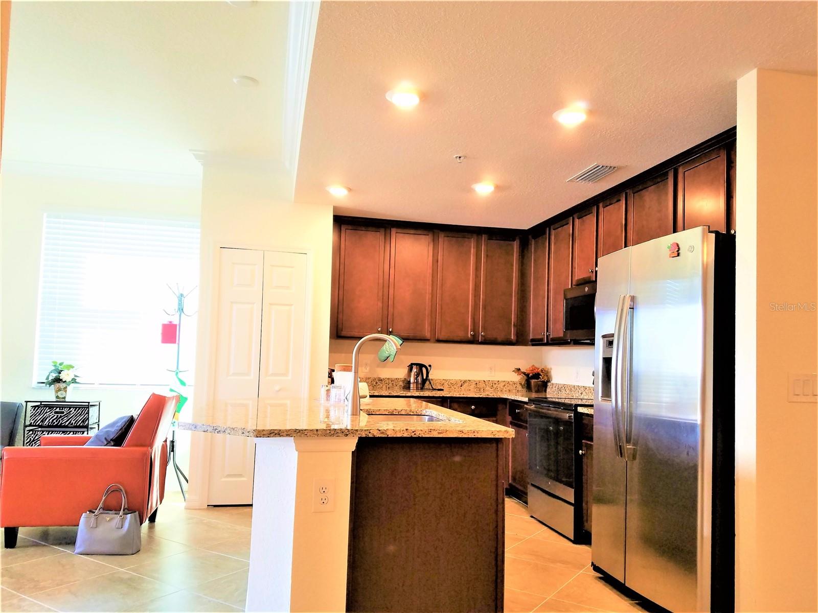LAKEWOON NATIONAL - Residential Lease