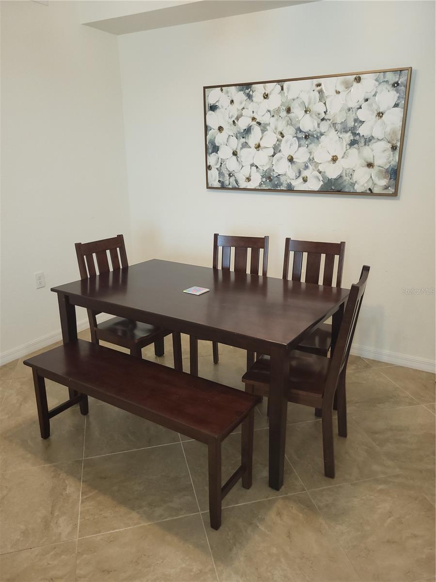 LAKEWOON NATIONAL - Residential Lease