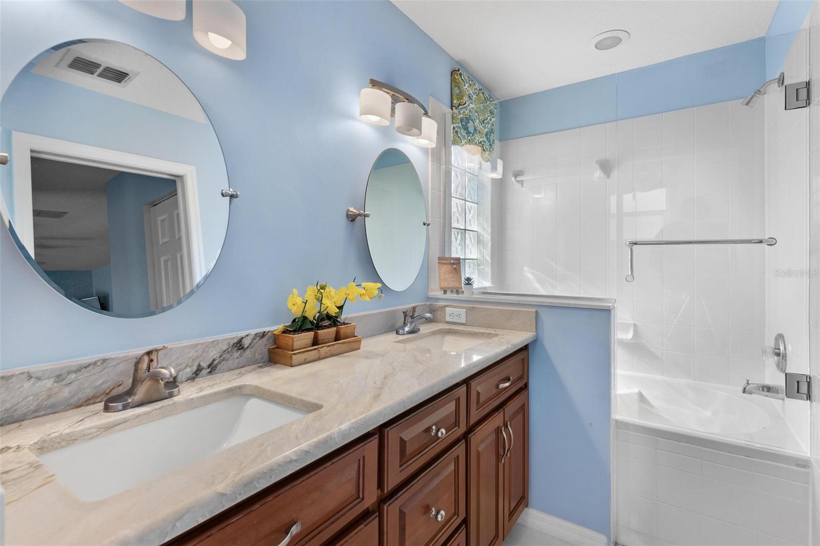 STONECREST - Residential