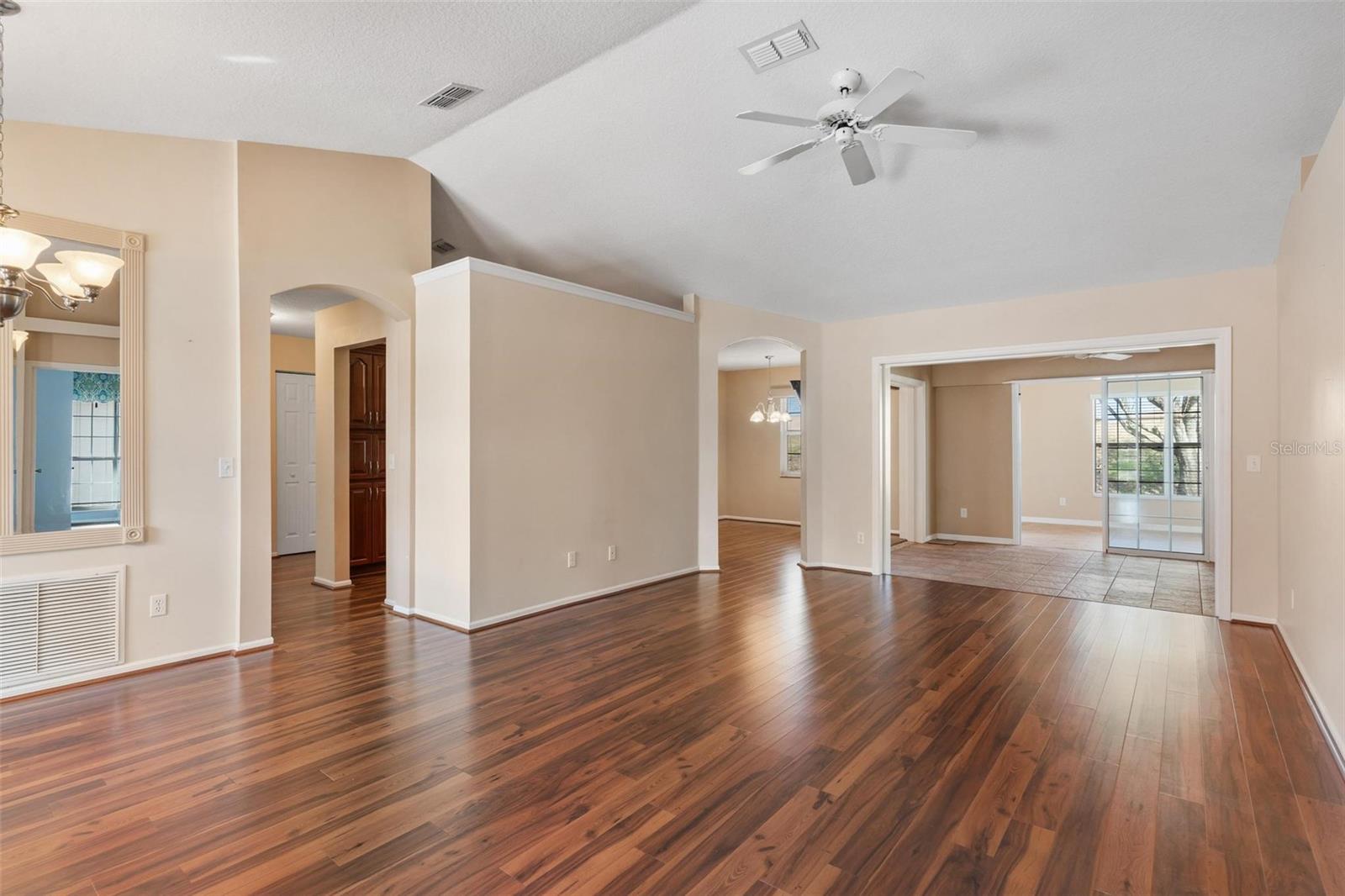 STONECREST - Residential