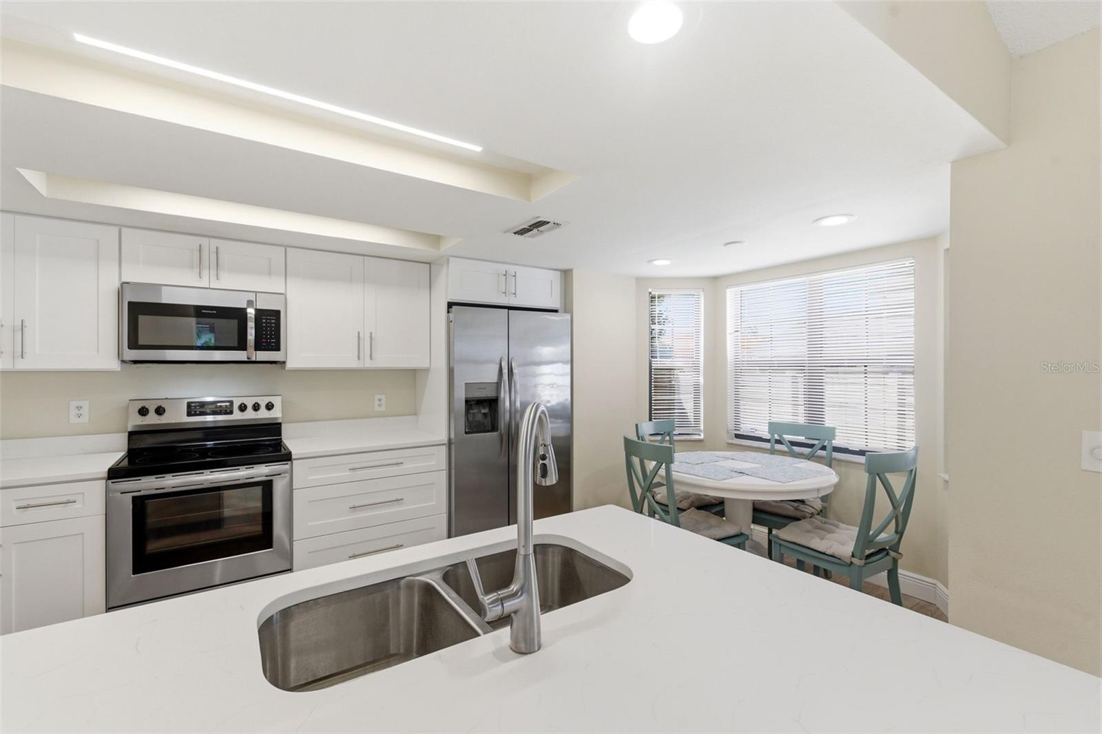 REGENCY PARK - Residential