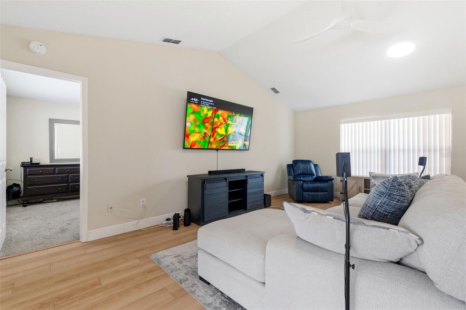 REGENCY PARK - Residential