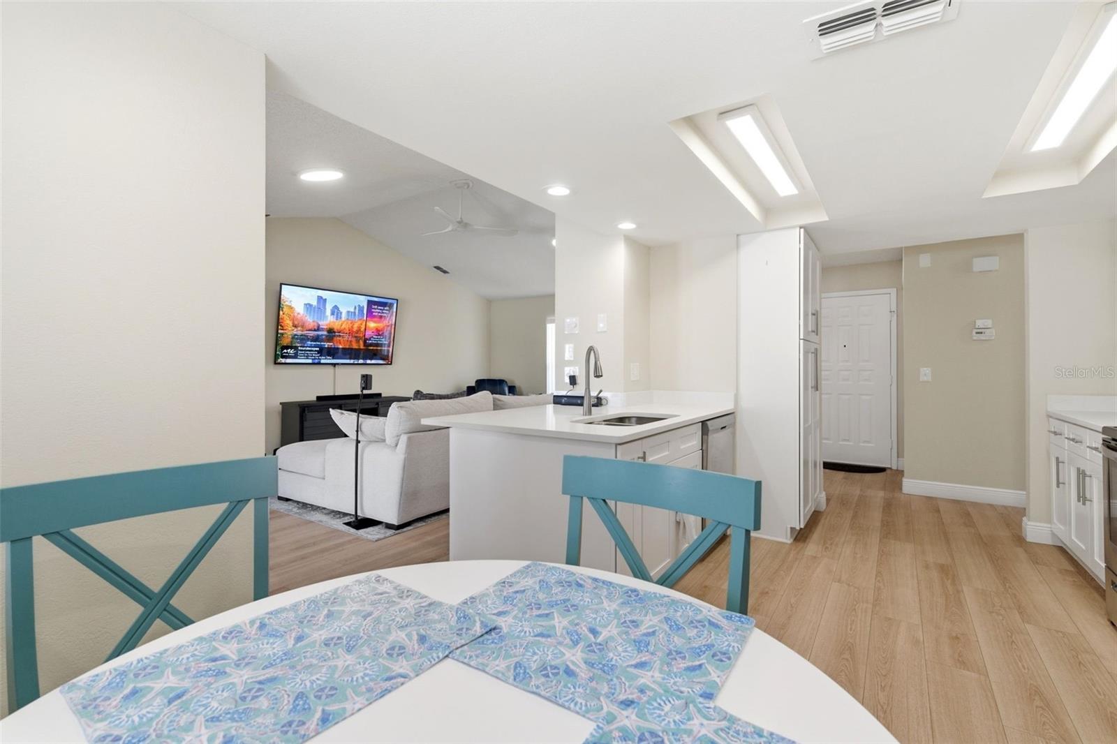 REGENCY PARK - Residential